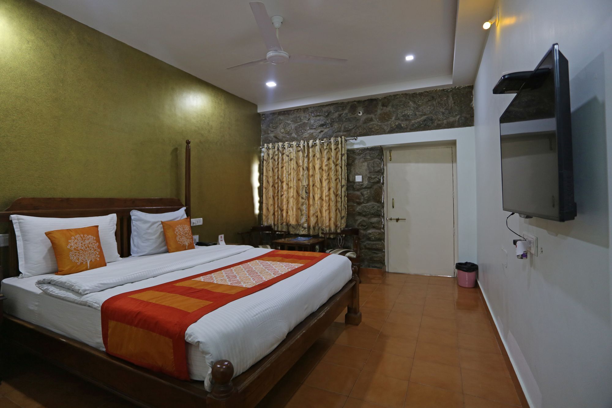 Oyo 6549 Hotel Gorbandh 아부 산 외부 사진